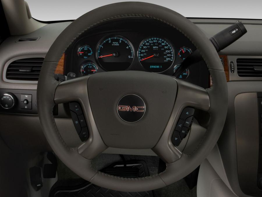  GMC Sierra 3500 HD Crew Cab 2006 года  (фото 3 из 9)